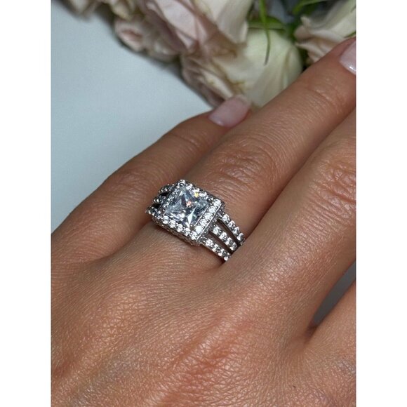 925 STERLING SILVER CZ RING SIZE 6 - Picture 4 of 10